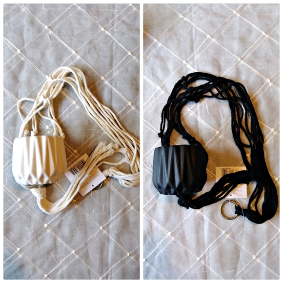 2 Macrame Hanging Planters - Picture 2 of 4